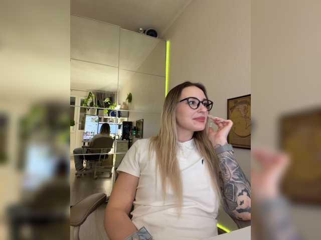 Miss-Fetish live cam on BongaCams