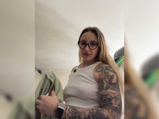Miss-Fetish, en vivo ahora en BongaCams