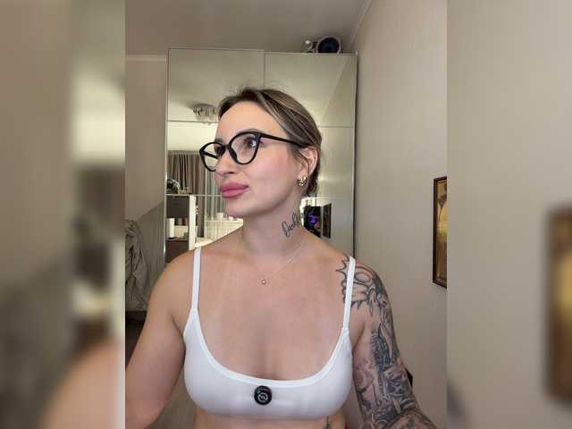 Miss-Fetish live cam on BongaCams