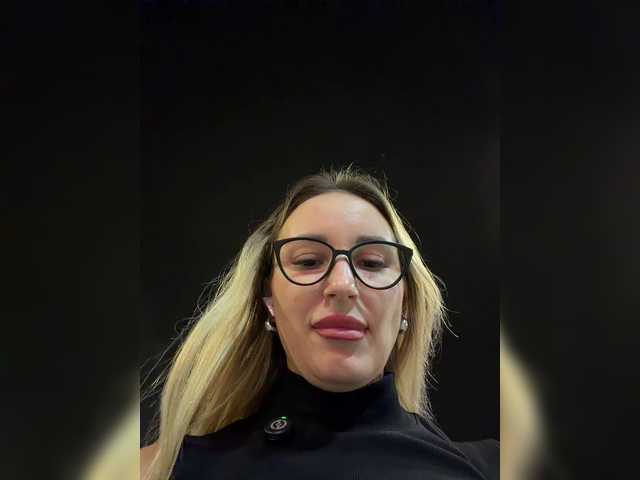 Miss-Fetish live cam on BongaCams