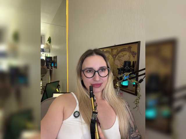 Miss-Fetish live cam on BongaCams