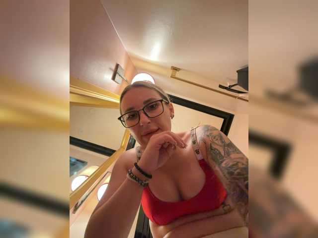  Miss-Fetish chat room