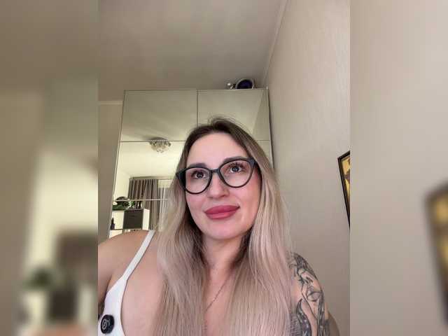 Miss-Fetish live cam on BongaCams