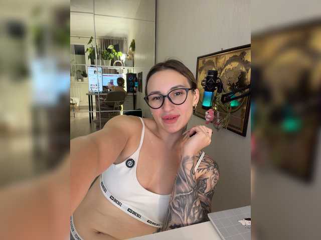 Miss-Fetish live cam on BongaCams