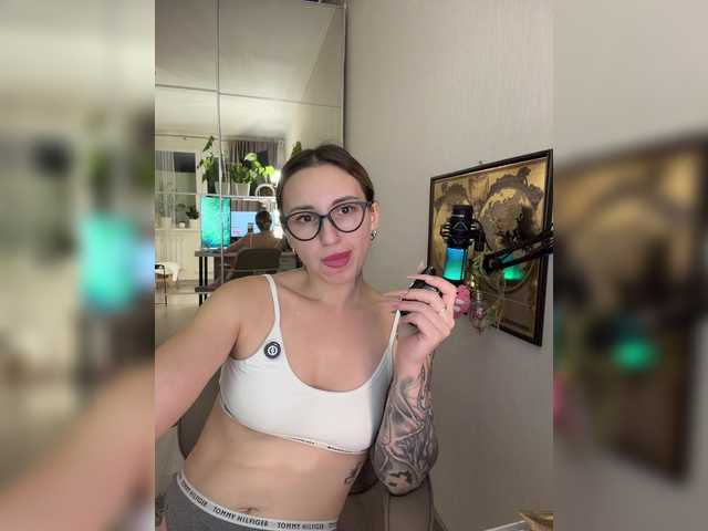 Miss-Fetish live stream preview