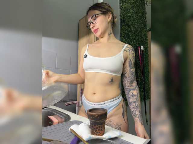 Miss-Fetish