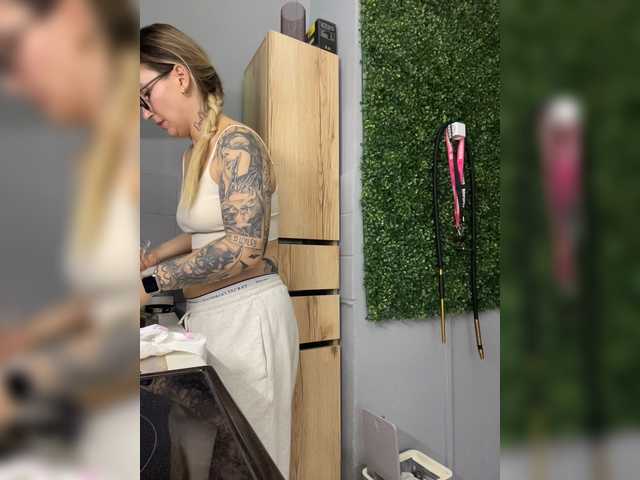 Miss-Fetish live cam on BongaCams