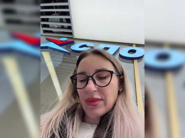 Miss-Fetish live cam