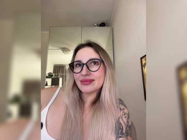 FetishTeacher live cam preview