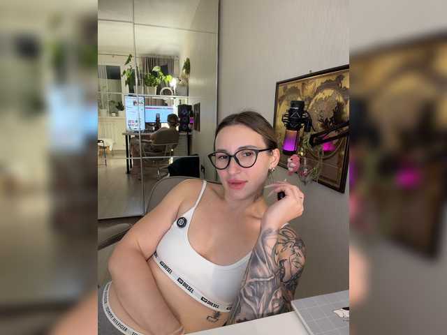Miss-Fetish live cam