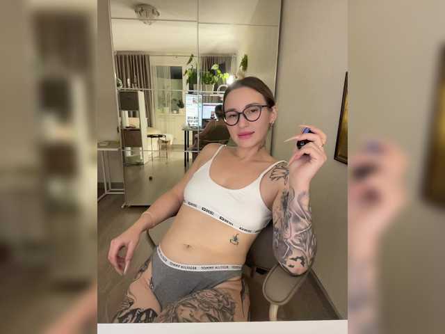 Miss-Fetish live cam