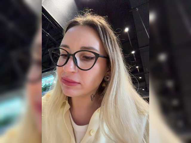 Miss-Fetish live cam on BongaCams
