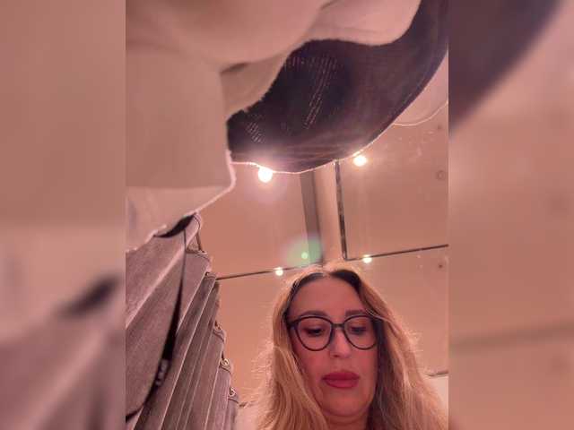 miss-fetish cam belle
