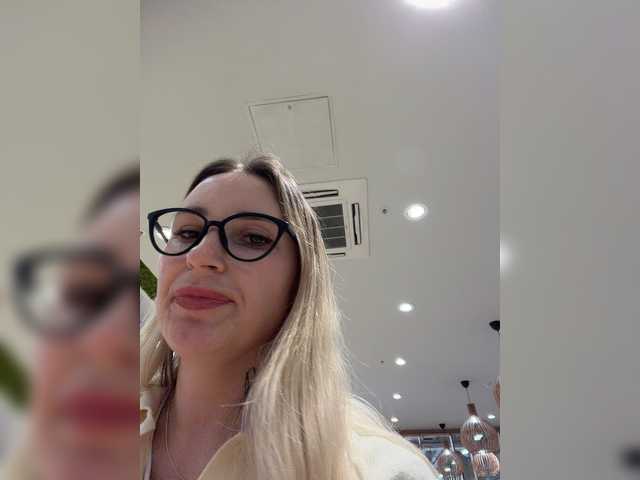 Miss-Fetish live cam on BongaCams