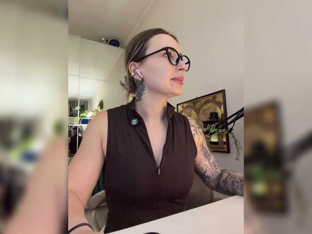 Miss-Fetish live cam on BongaCams