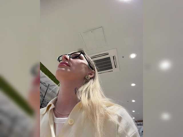 Miss-Fetish live cam on BongaCams