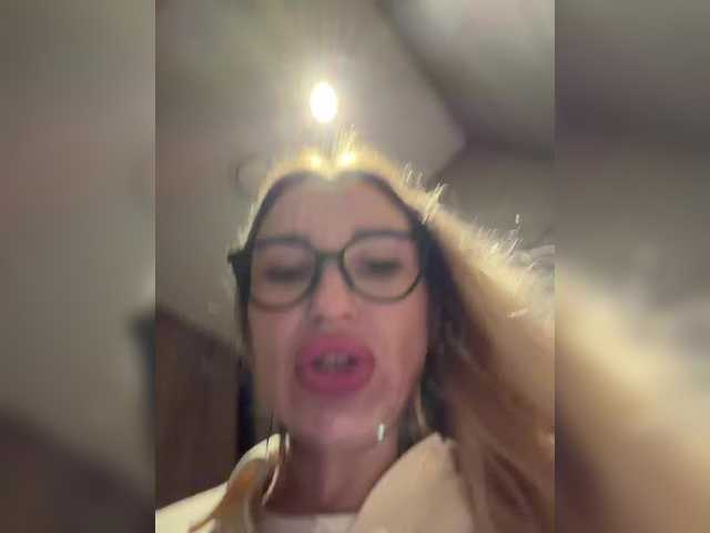 Miss-Fetish live cam on BongaCams