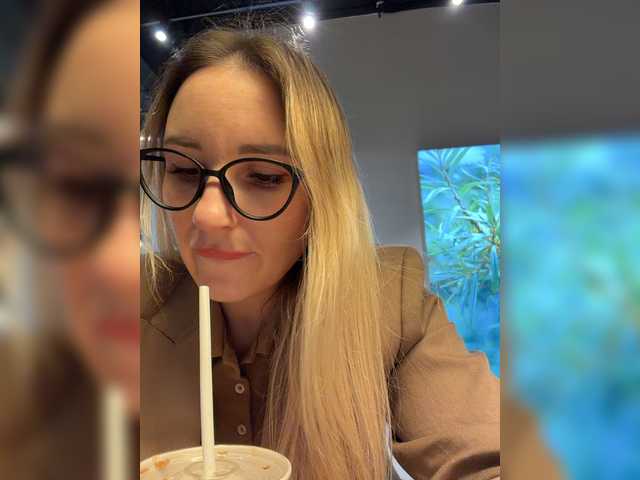 Miss-Fetish live cam on BongaCams