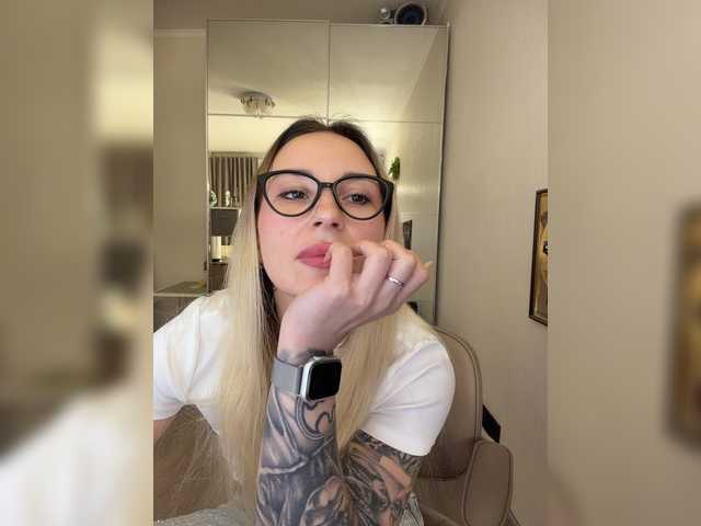 Miss-Fetish live cam on BongaCams
