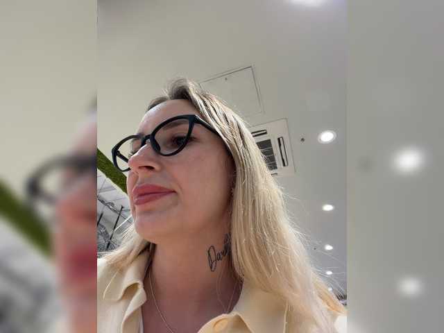 Miss-Fetish, 28 y/o - Live Cam on BongaCams