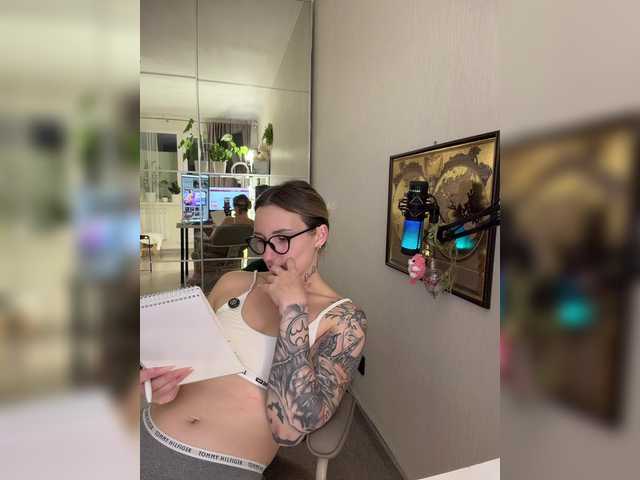 Miss-Fetish live cam