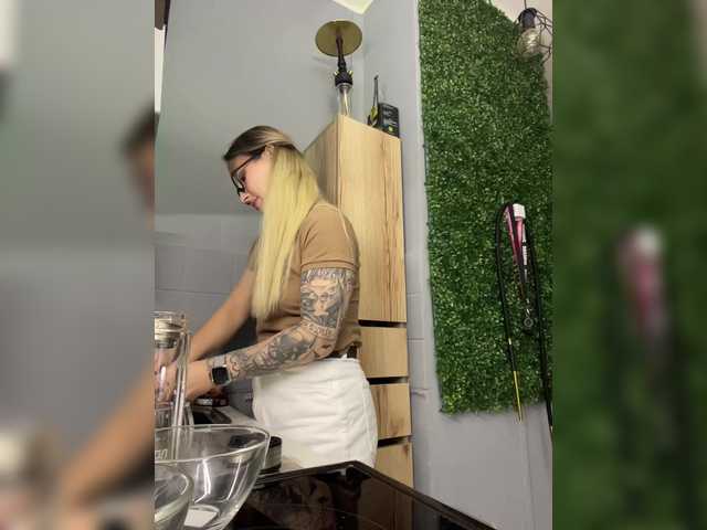Miss-Fetish live cam on BongaCams