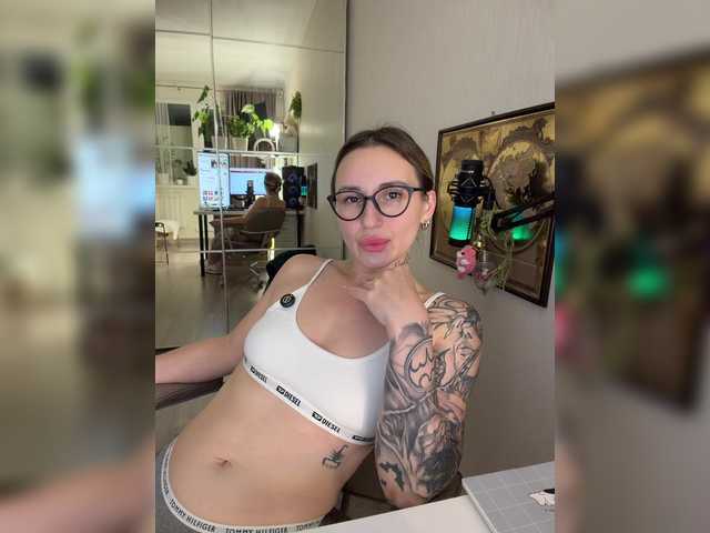 Miss-Fetish live cam
