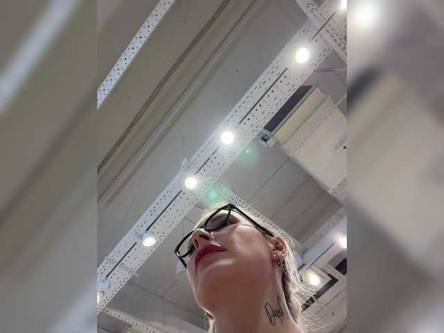 Miss-Fetish live cam