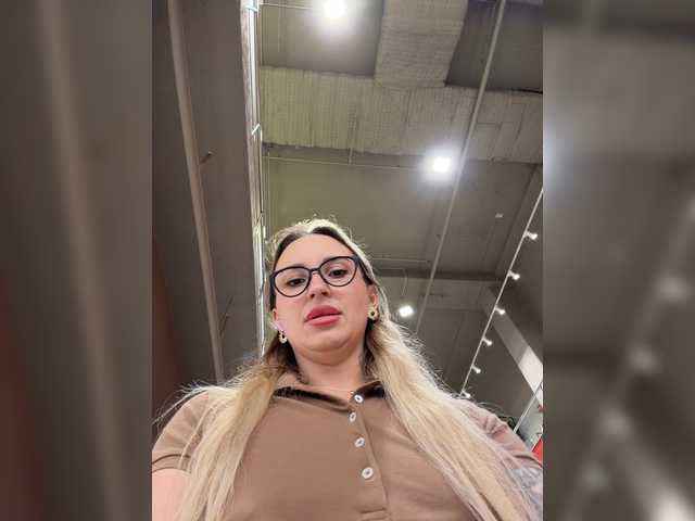 Miss-Fetish live cam on BongaCams