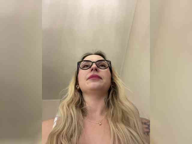 FetishTeacher webcam