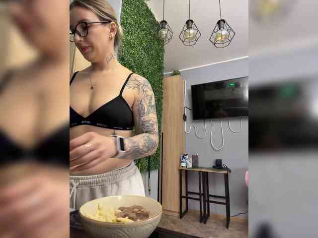 FetishTeacher webcam