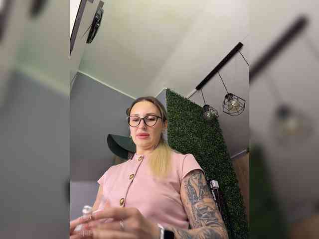 FetishTeacher webcam