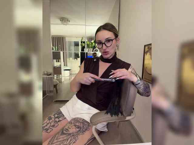 FetishTeacher webcam