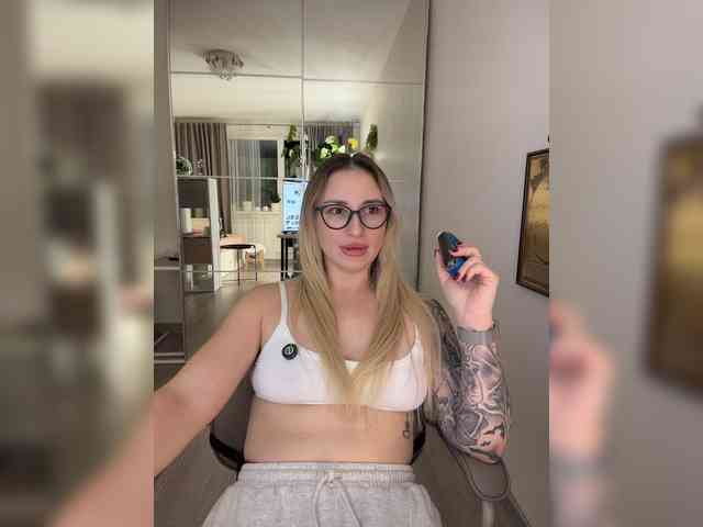 Miss-Fetish Miss-Fetish