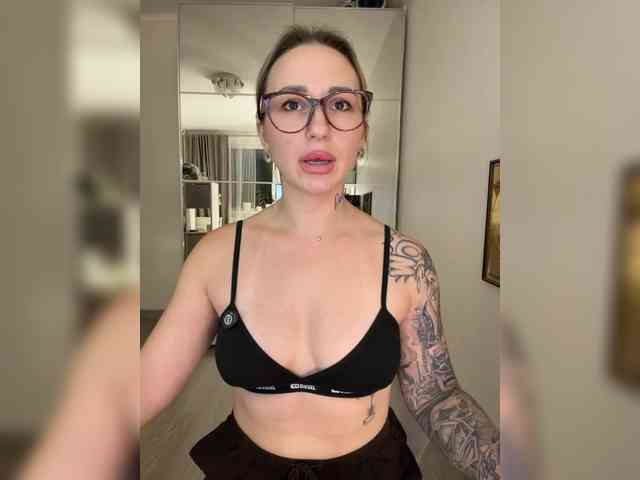 FetishTeacher webcam