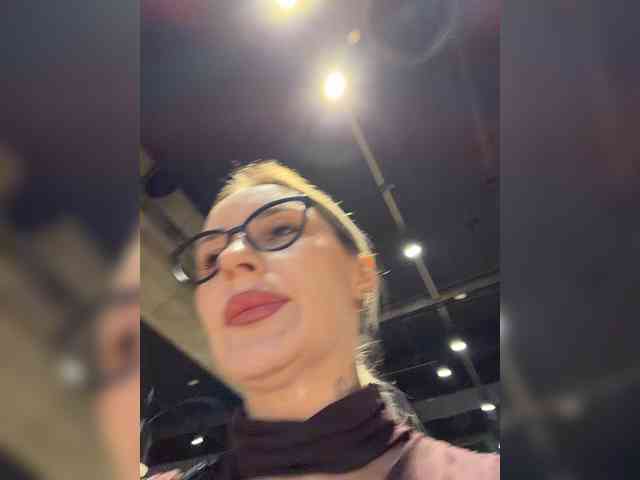 FetishTeacher webcam