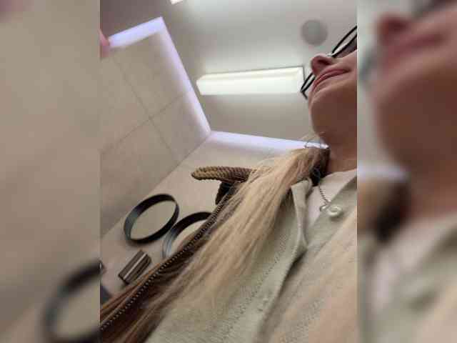 FetishTeacher webcam