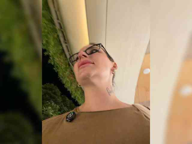 FetishTeacher webcam