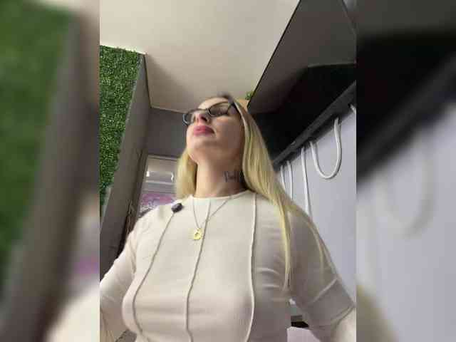 FetishTeacher webcam