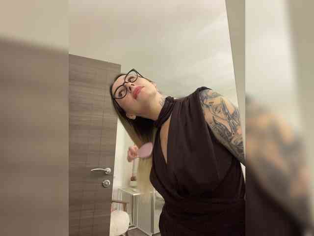 FetishTeacher webcam