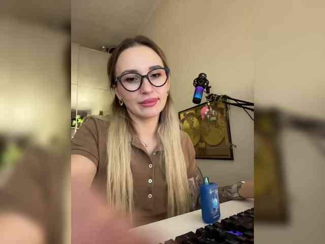 FetishTeacher webcam