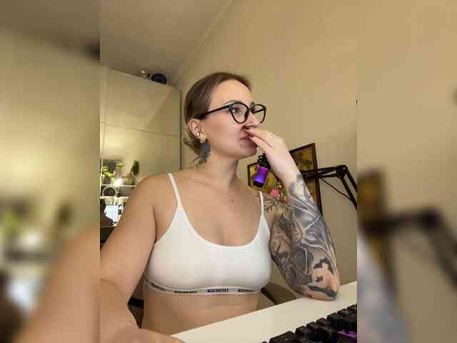 Miss-Fetish Sex Cam Show