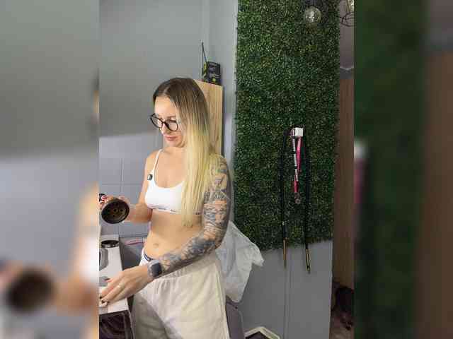 FetishTeacher webcam