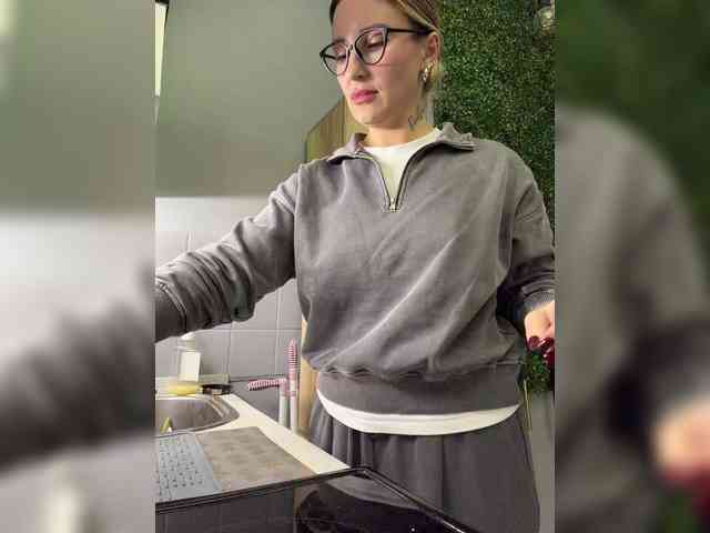 FetishTeacher webcam