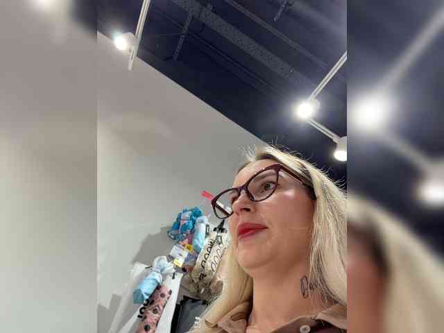 FetishTeacher webcam