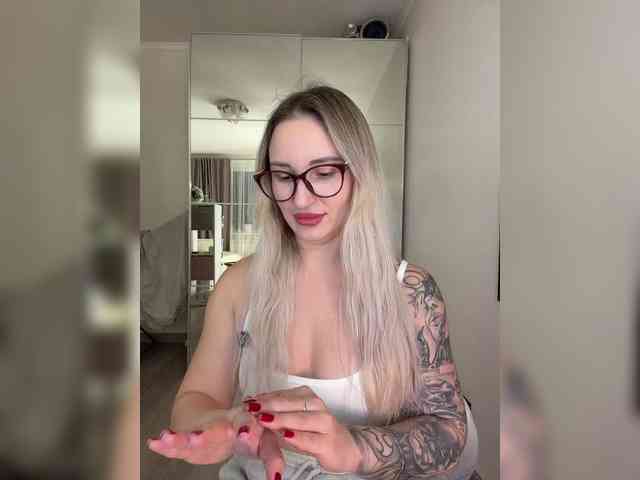 FetishTeacher webcam