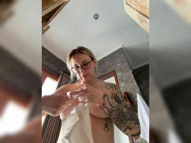 FetishTeacher webcam