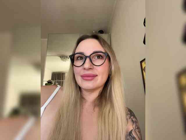 FetishTeacher webcam