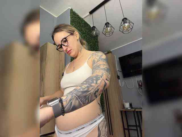 FetishTeacher webcam