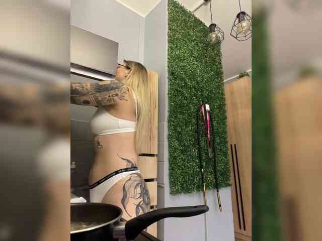FetishTeacher webcam